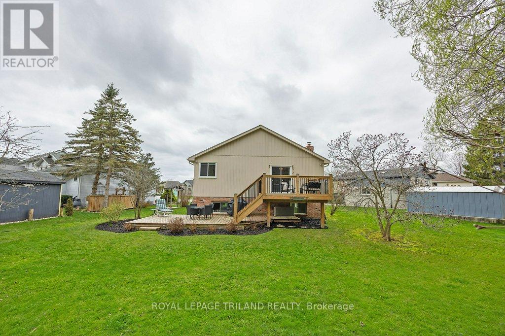 321 Selbourne Dr, Central Elgin, Ontario  N5L 1B1 - Photo 34 - X8252232