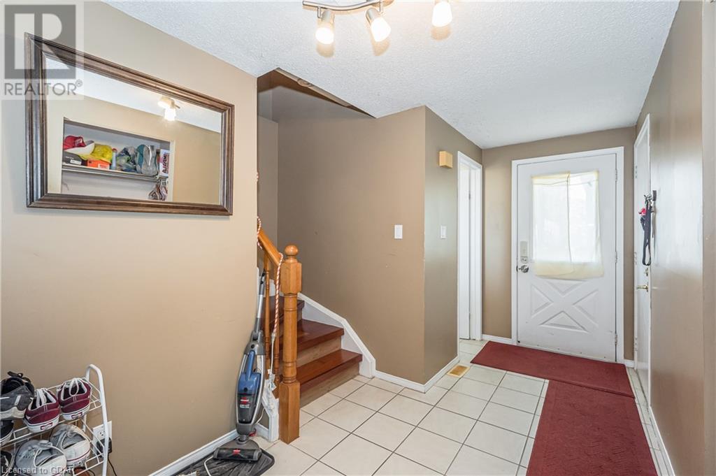 110 Cole Road, Guelph, Ontario  N1G 4S3 - Photo 6 - 40574910