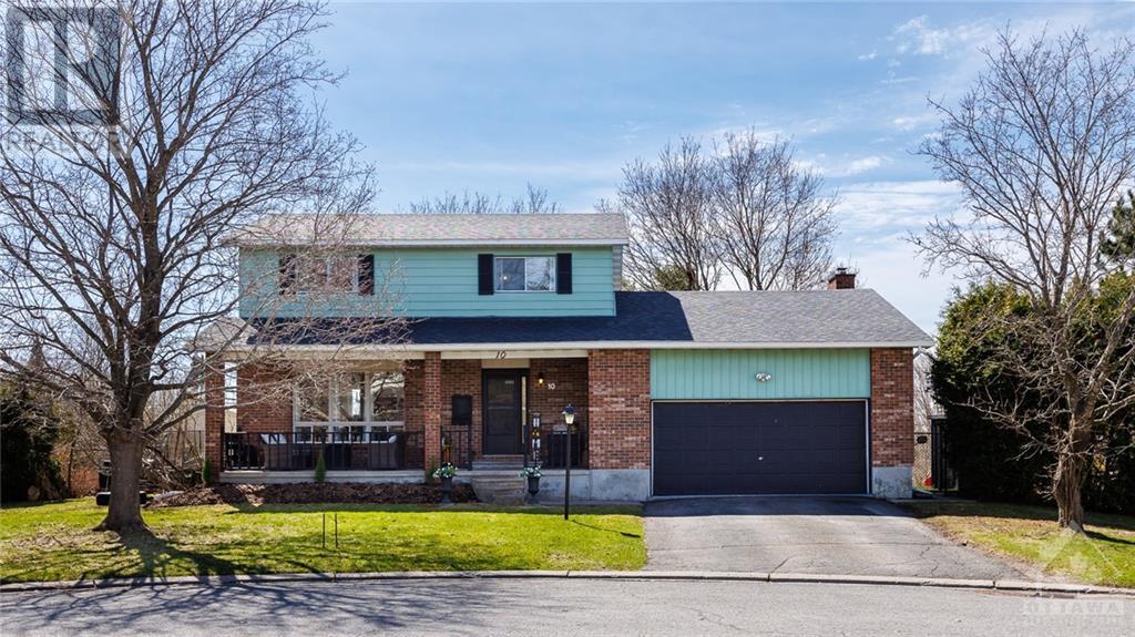 10 EVELYN STREET Almonte