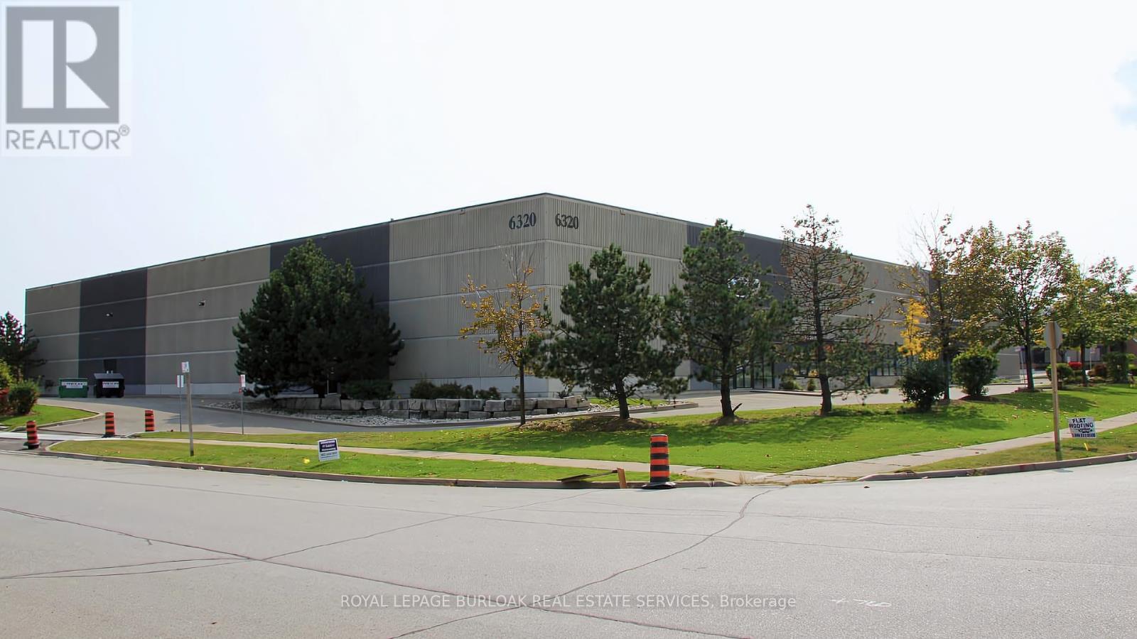 #1 -6320 Danville Rd, Mississauga, Ontario  L5T 2Y7 - Photo 1 - W8252972