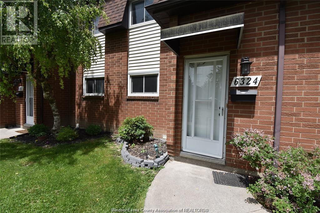 6324 Thornberry Crescent, Windsor, Ontario  N8T 3A2 - Photo 2 - 24008151