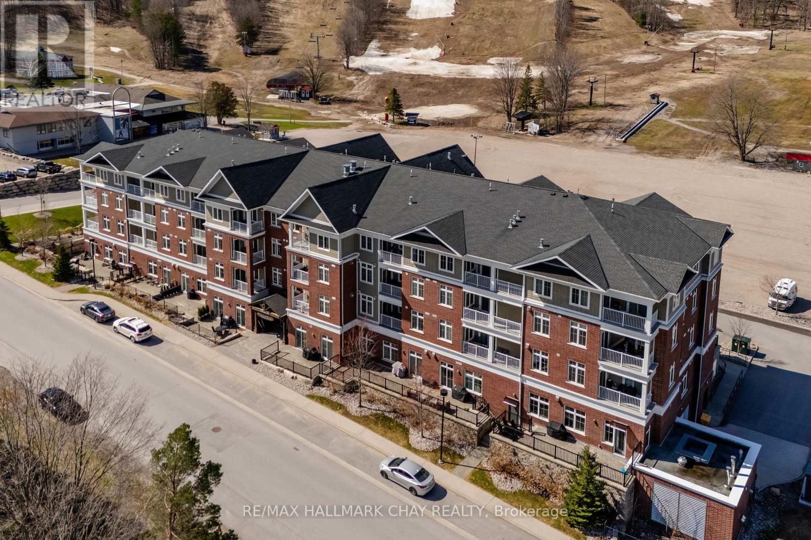 Oro Medonte Apartment for sale:  1 bedroom  (Listed 2024-04-22)