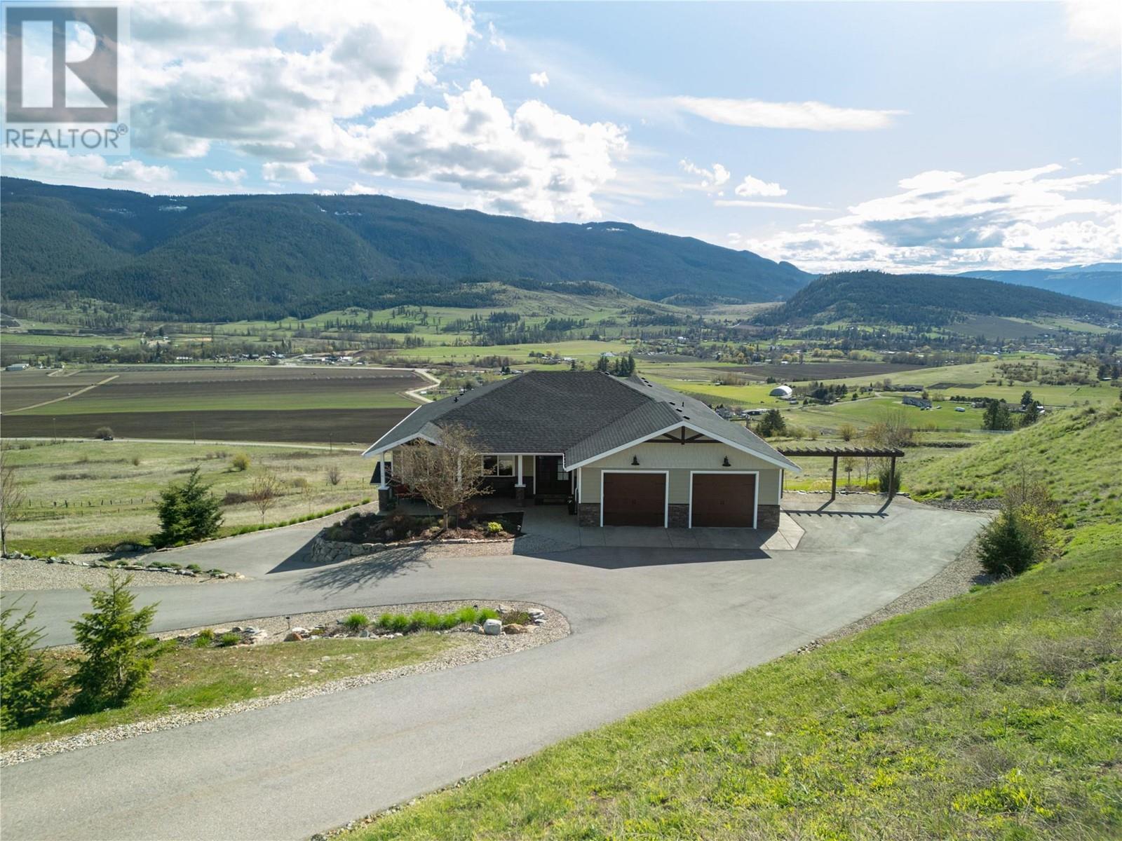 98 Ranchland Place, Mun of Coldstream, Coldstream 