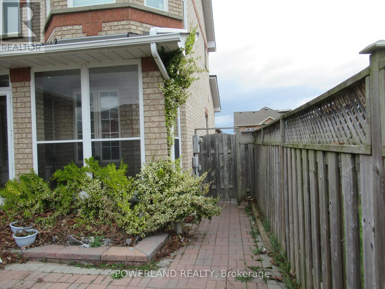#lower -165 Coppard Ave, Markham, Ontario  L3S 3Z4 - Photo 3 - N8255044