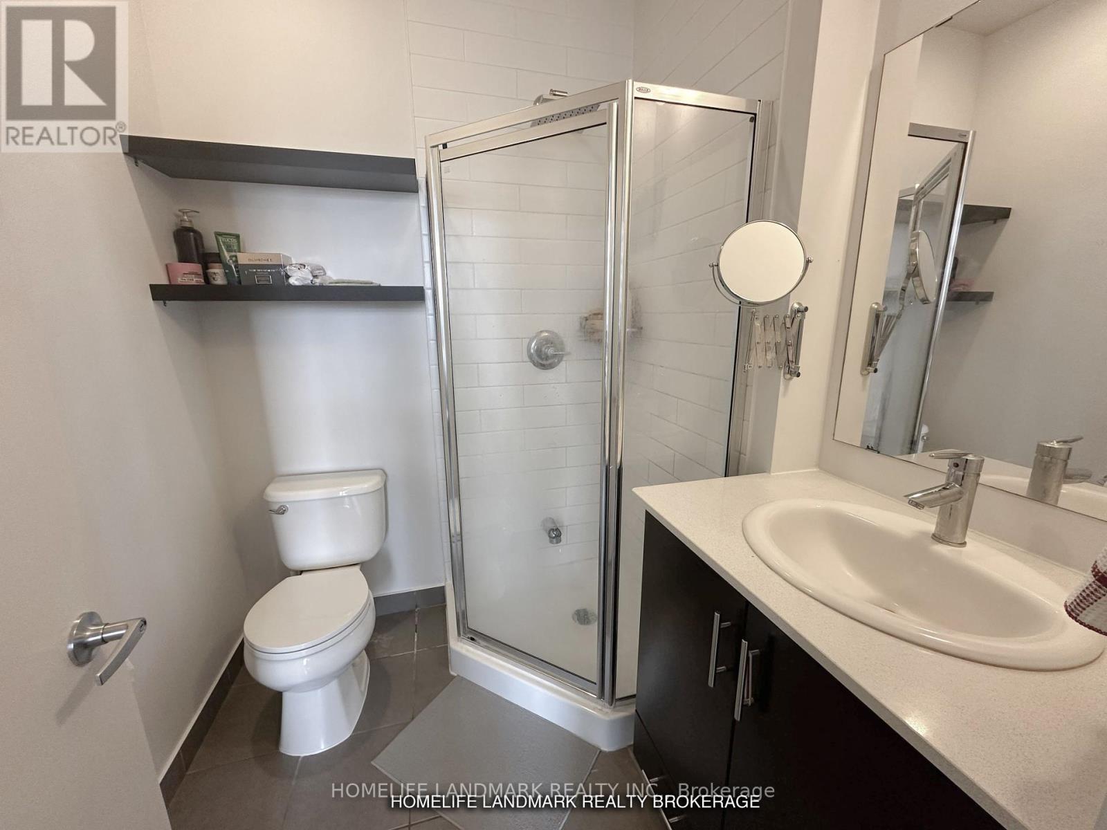 #607 -360 Square One Dr, Mississauga, Ontario  L5B 0G7 - Photo 15 - W8255156