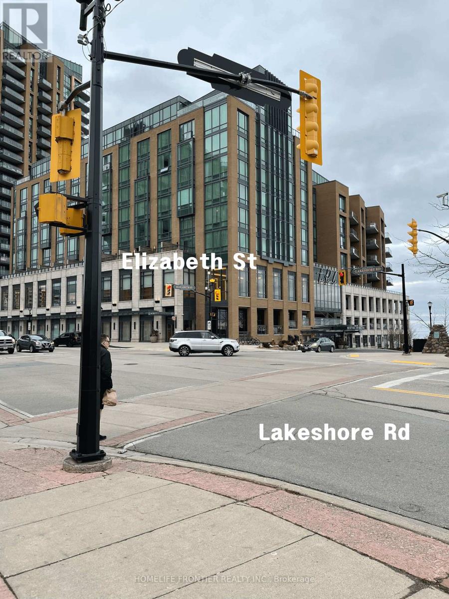 1 - 2031 Lakeshore Road, Burlington, Ontario  L7R 1A2 - Photo 1 - W8255356