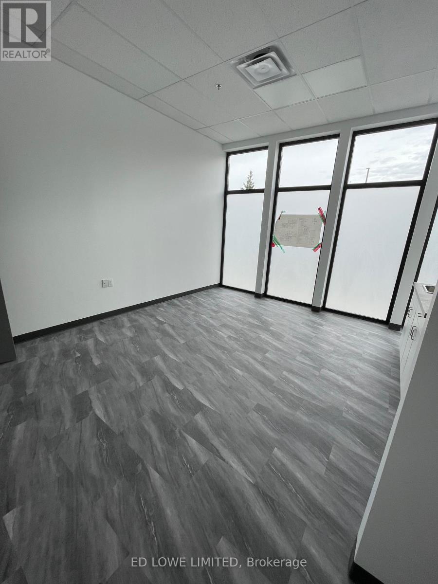 Coopsp - 535 Bayfield Street, Barrie, Ontario  L4M 4Z9 - Photo 8 - S8171482