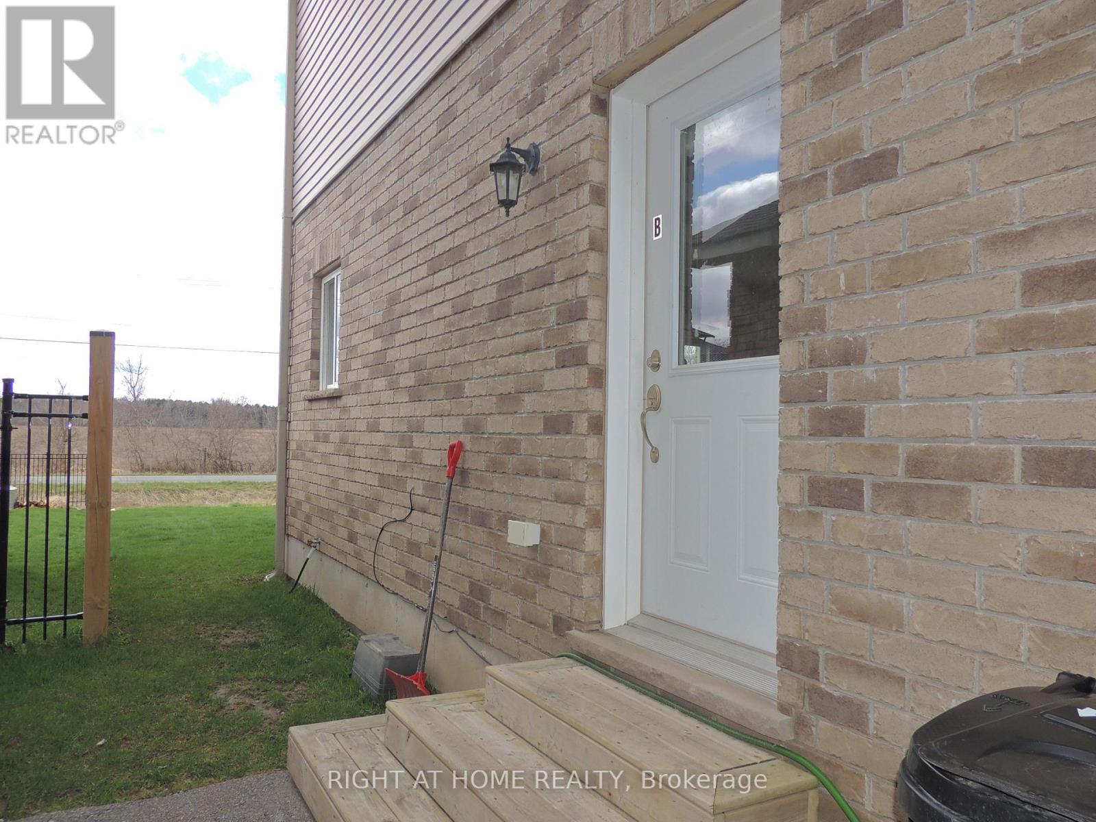 3937 Wood Ave, Severn, Ontario  L3V 0T9 - Photo 8 - S8258164