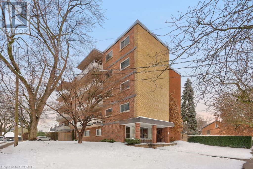 14 Norris Place Unit# 103, St. Catharines, Ontario  L2R 2W8 - Photo 1 - 40575426
