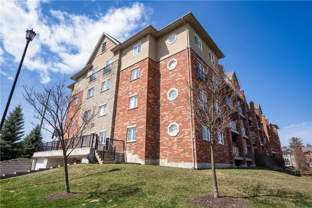 39 Ferndale Drive S, Unit #405, Barrie, Ontario  L4N 5T5 - Photo 6 - H4191502