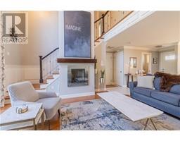 27 Maurice CRES