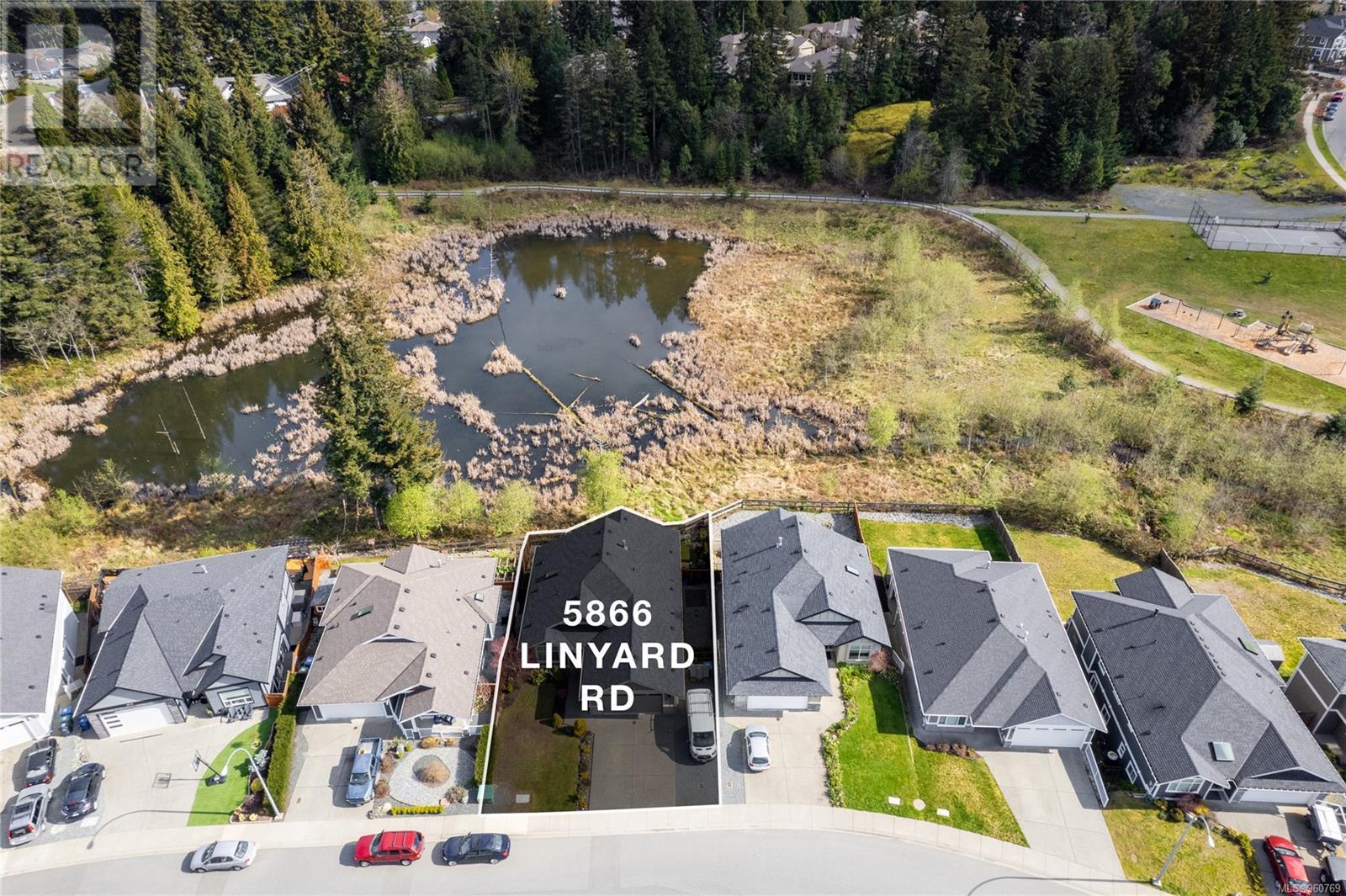 5866 Linyard Rd, Nanaimo, British Columbia  V9T 0G6 - Photo 2 - 960769