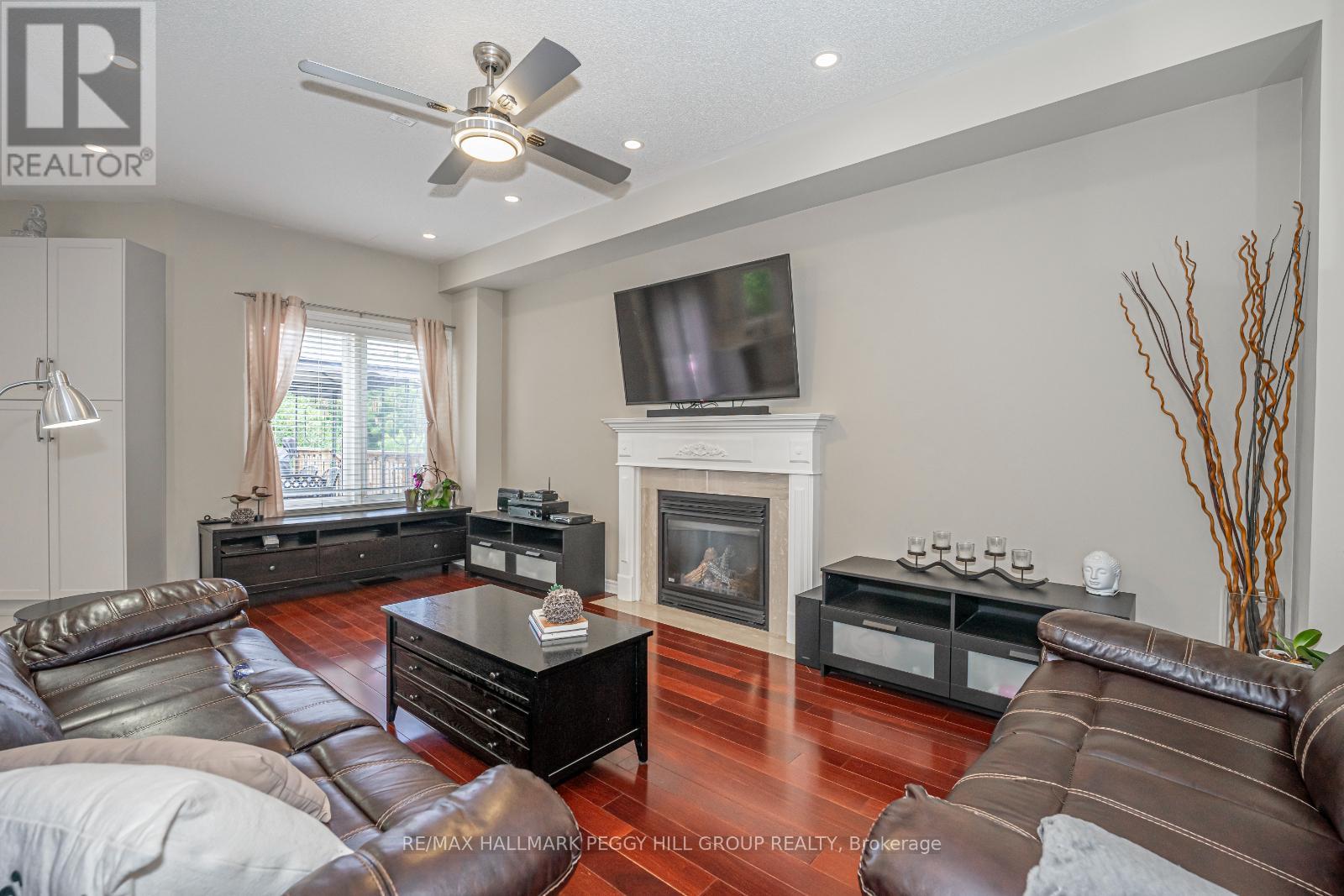 84 Penvill Tr, Barrie, Ontario  L4N 5C5 - Photo 4 - S8259770