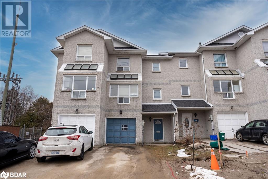 Barrie Row / Townhouse for sale:  6 bedroom 1,442 sq.ft. (Listed 2024-04-23)