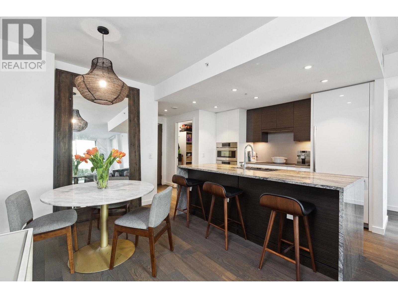 102 1688 PULLMAN PORTER STREET, vancouver, British Columbia