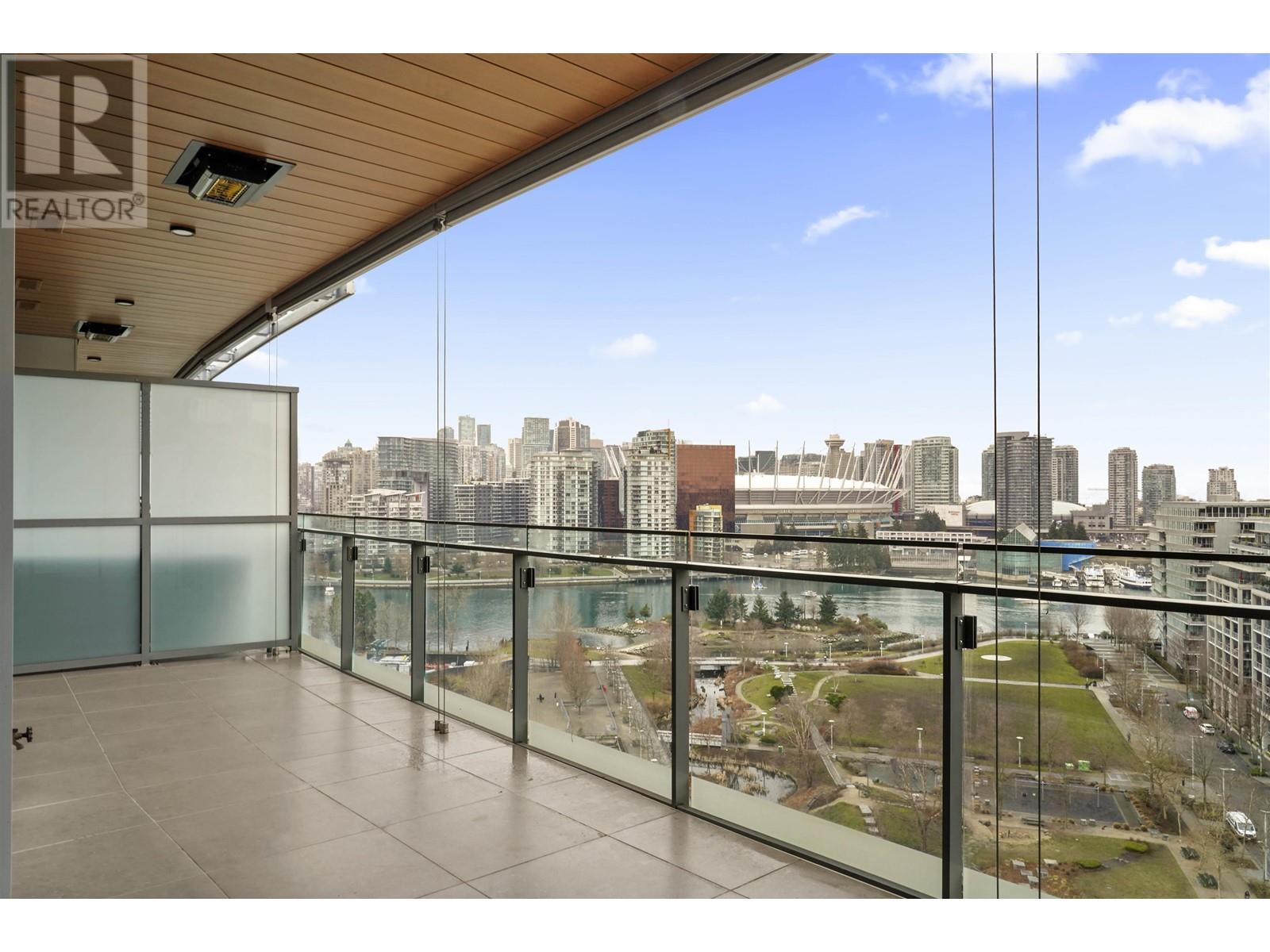 Listing Picture 23 of 37 : 1604 1768 COOK STREET, Vancouver / 溫哥華 - 魯藝地產 Yvonne Lu Group - MLS Medallion Club Member