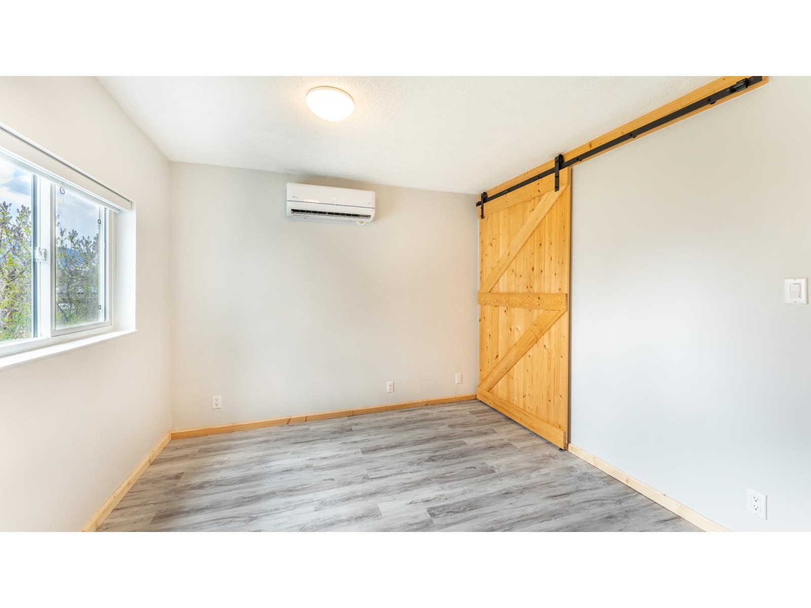 919 Regina Street, Creston, British Columbia  V0B 1G4 - Photo 15 - 2476327