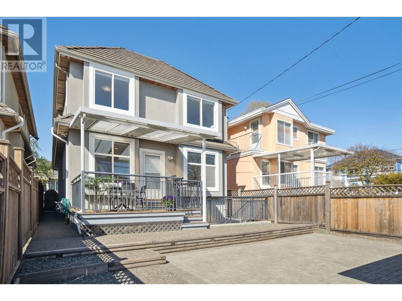 Listing Picture 28 of 29 : 116 W 46TH AVENUE, Vancouver / 溫哥華 - 魯藝地產 Yvonne Lu Group - MLS Medallion Club Member