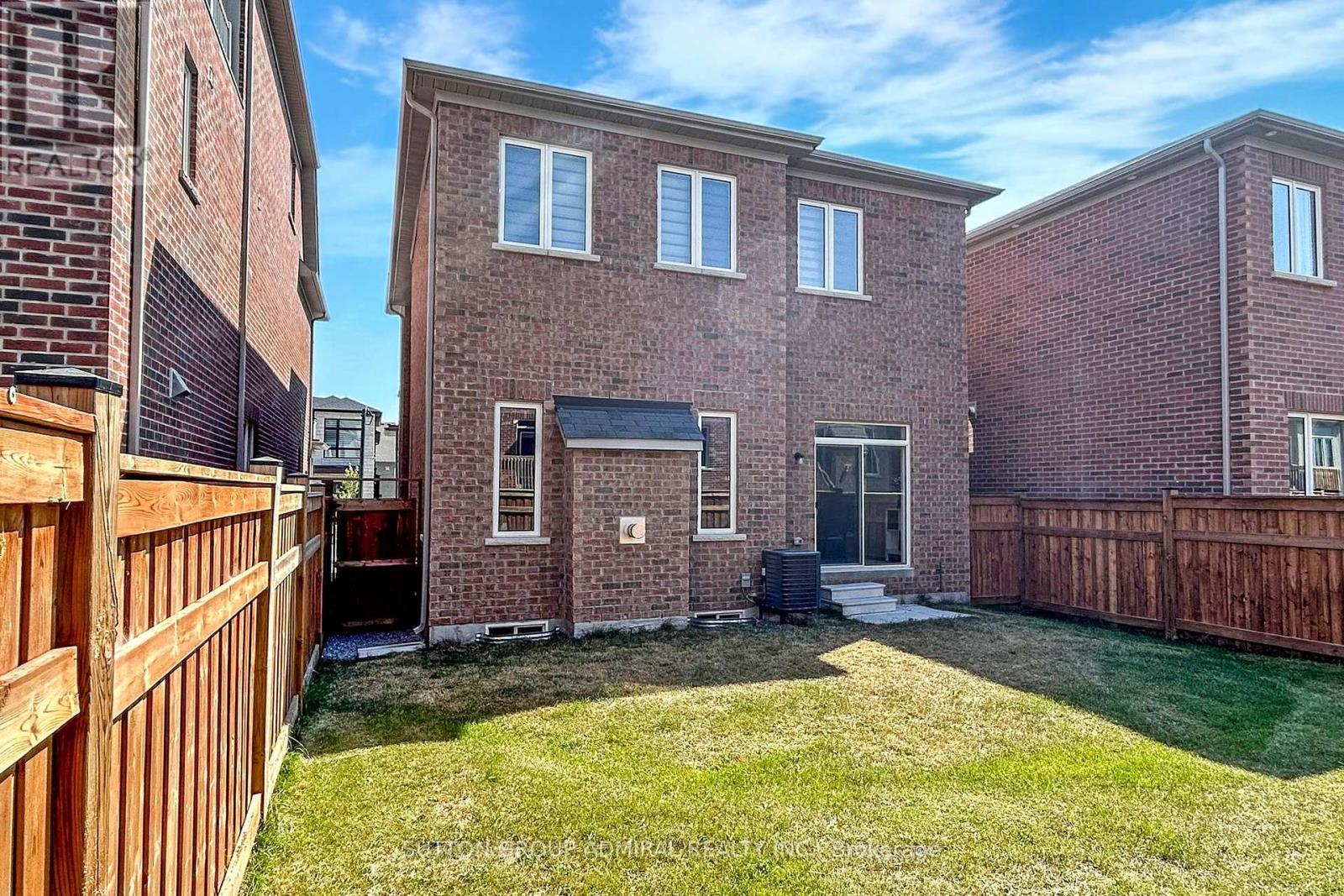 32 Red Giant St, Richmond Hill, Ontario  L4C 4Y4 - Photo 37 - N8261042