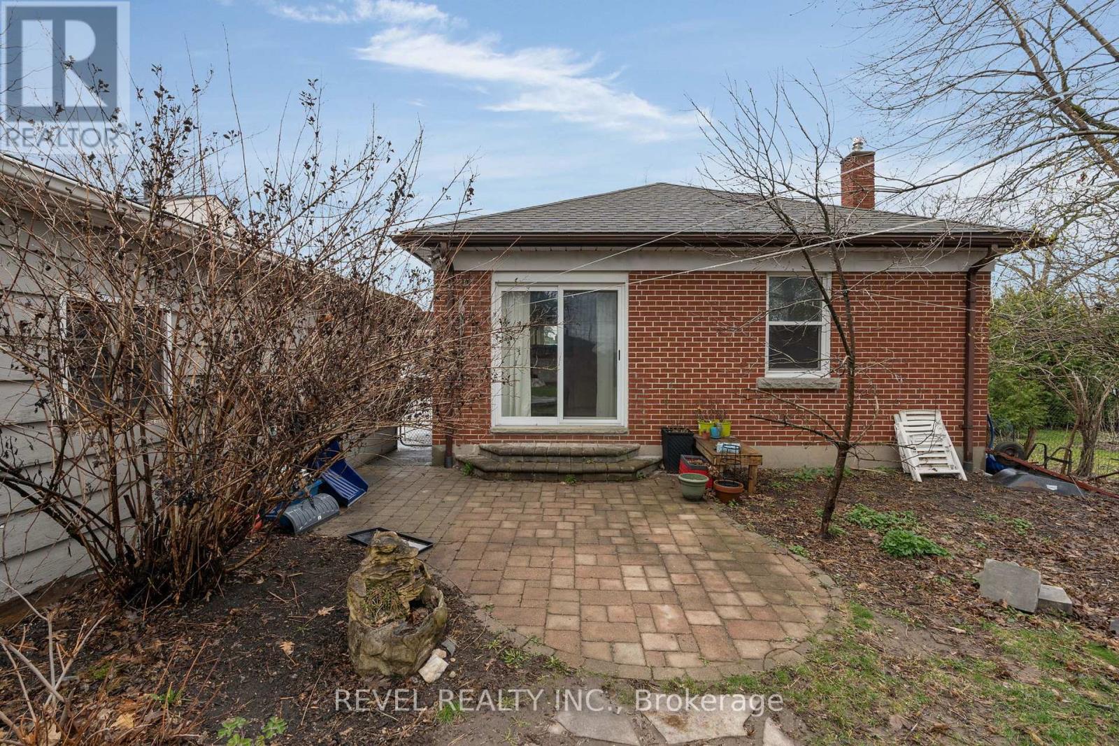 36 Lount St, Barrie, Ontario  L4M 3E1 - Photo 34 - S8261244
