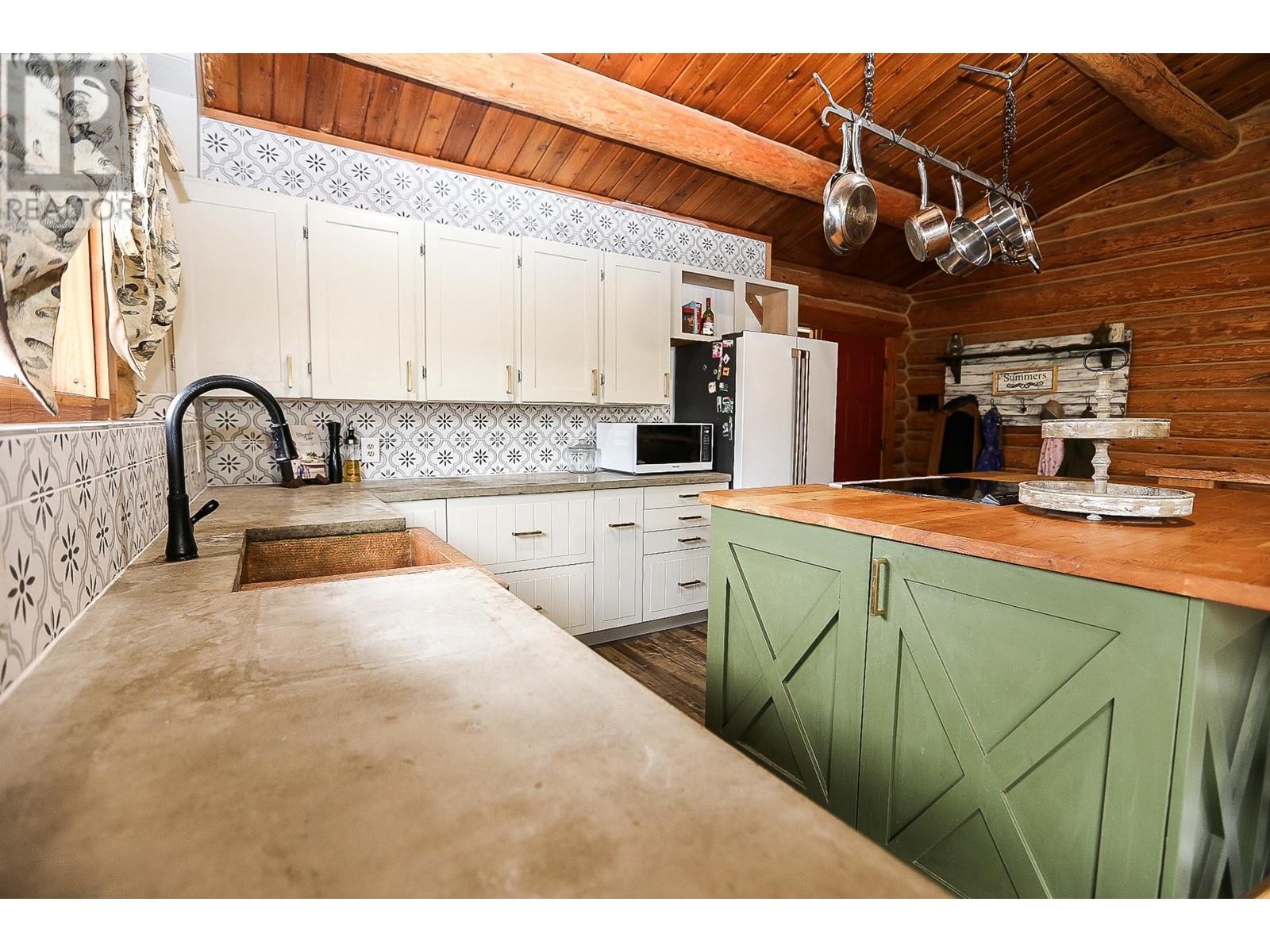 4086 Dixon Creek Road, Barriere, British Columbia  V0E 1E1 - Photo 6 - 177992