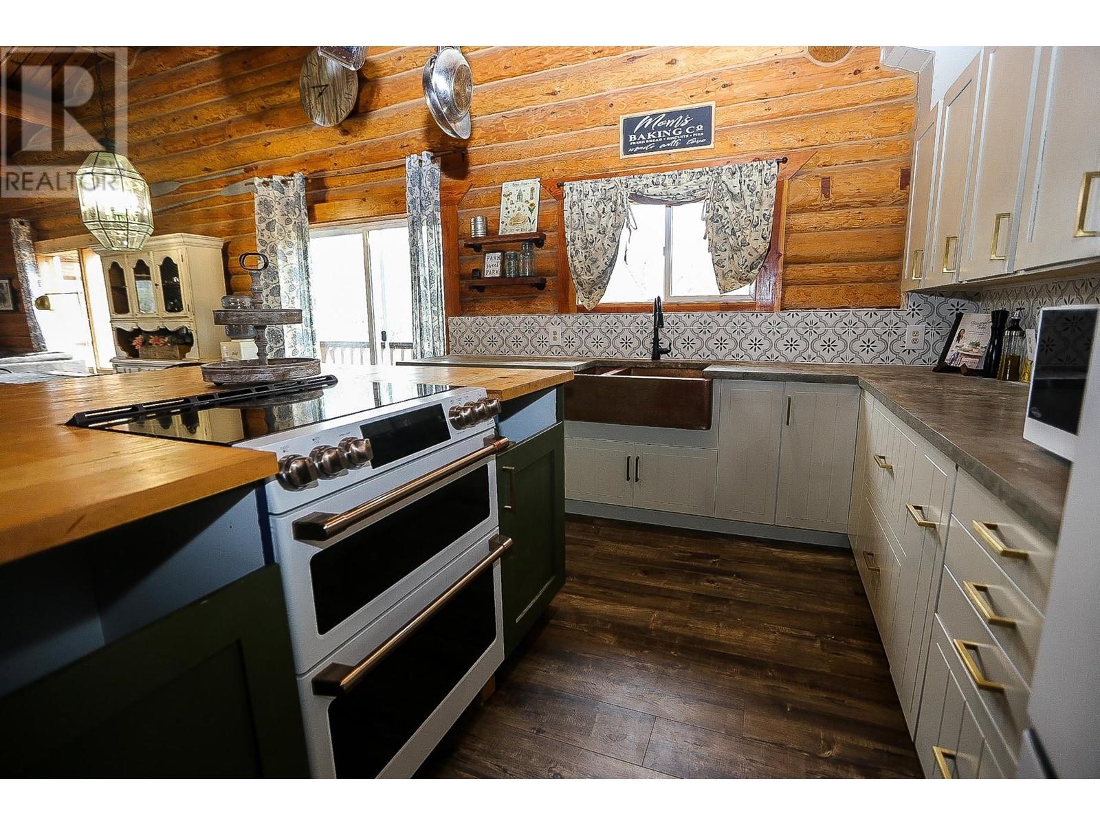 4086 Dixon Creek Road, Barriere, British Columbia  V0E 1E1 - Photo 7 - 177992