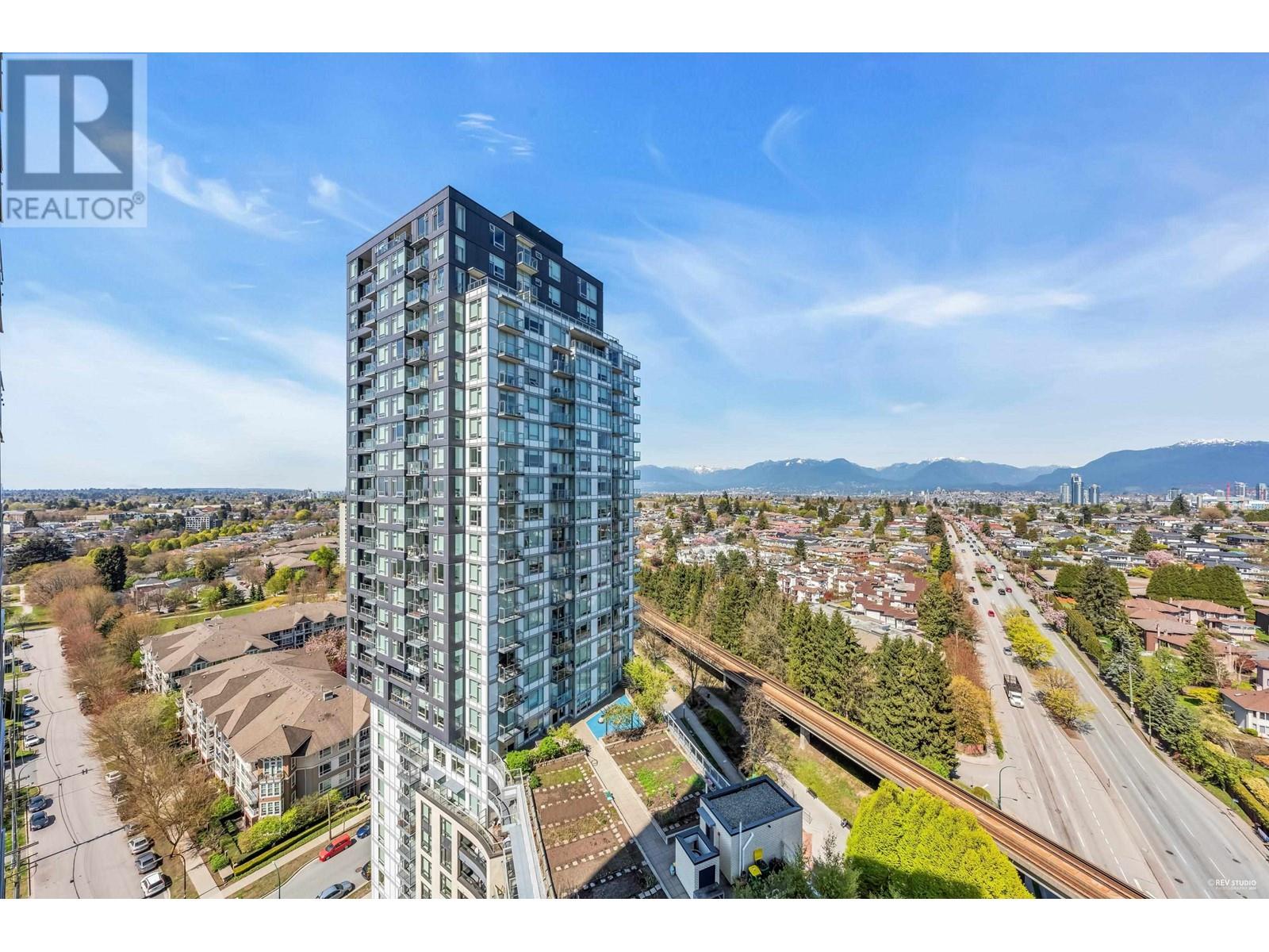 Listing Picture 6 of 39 : 2104 5515 BOUNDARY ROAD, Vancouver / 溫哥華 - 魯藝地產 Yvonne Lu Group - MLS Medallion Club Member