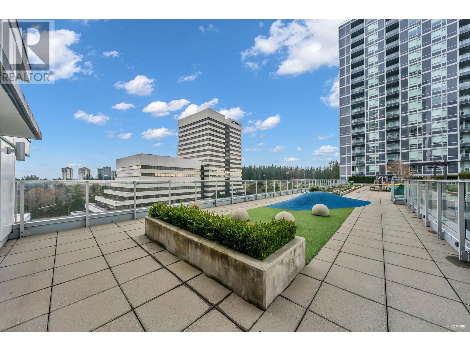 Listing Picture 30 of 39 : 2104 5515 BOUNDARY ROAD, Vancouver / 溫哥華 - 魯藝地產 Yvonne Lu Group - MLS Medallion Club Member