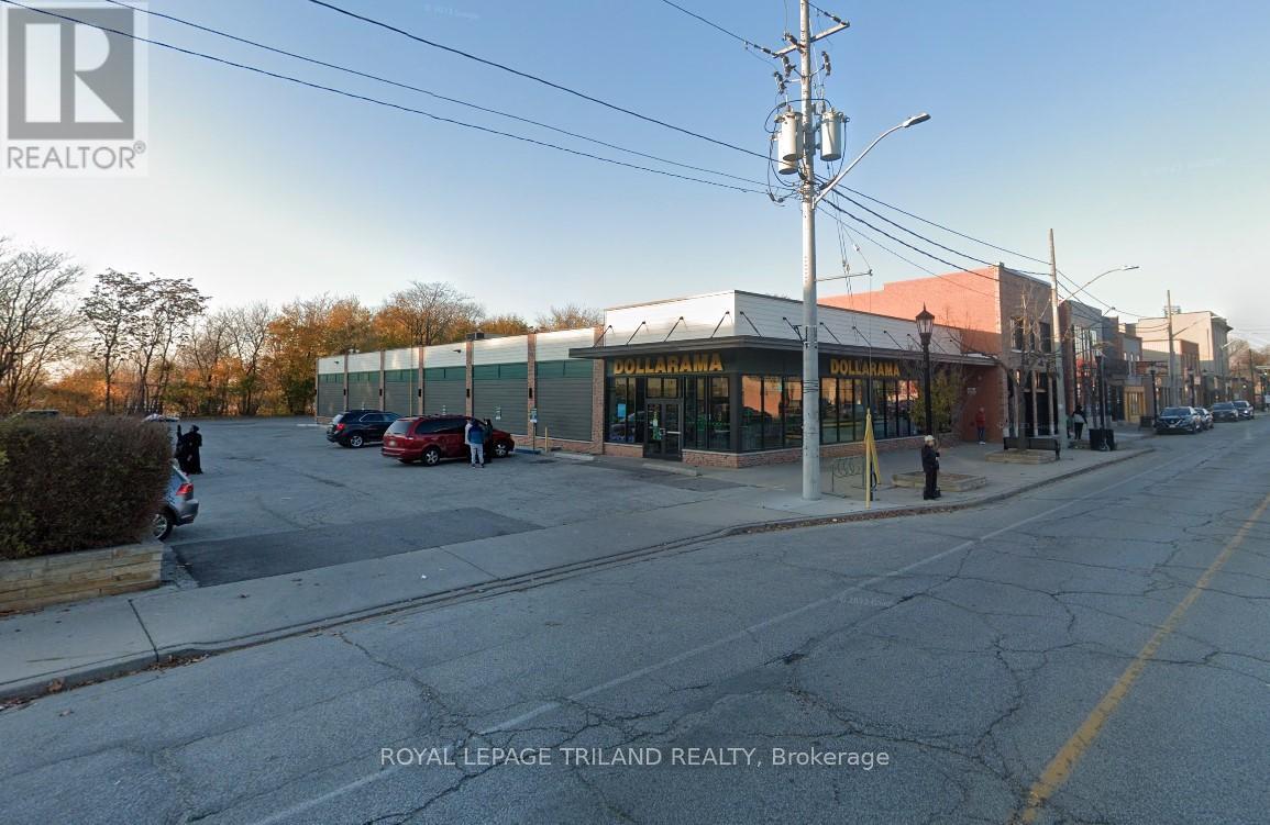 3242 Sandwich St, Windsor, Ontario  N9C 1A8 - Photo 1 - X8262052