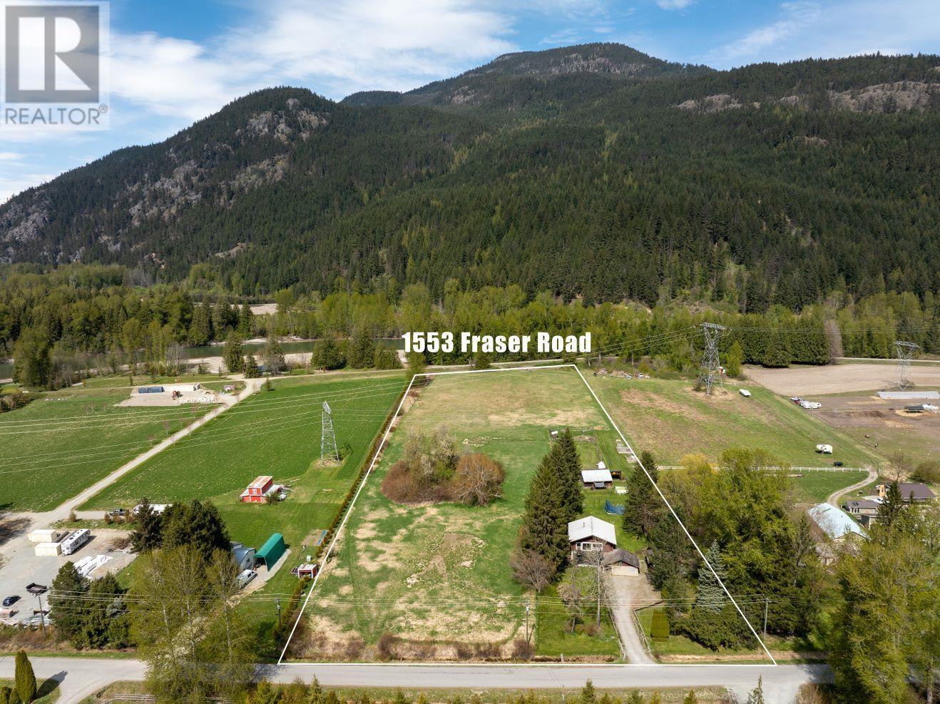 1553 Fraser Road, Pemberton, British Columbia  V0N 2L0 - Photo 38 - R2864201