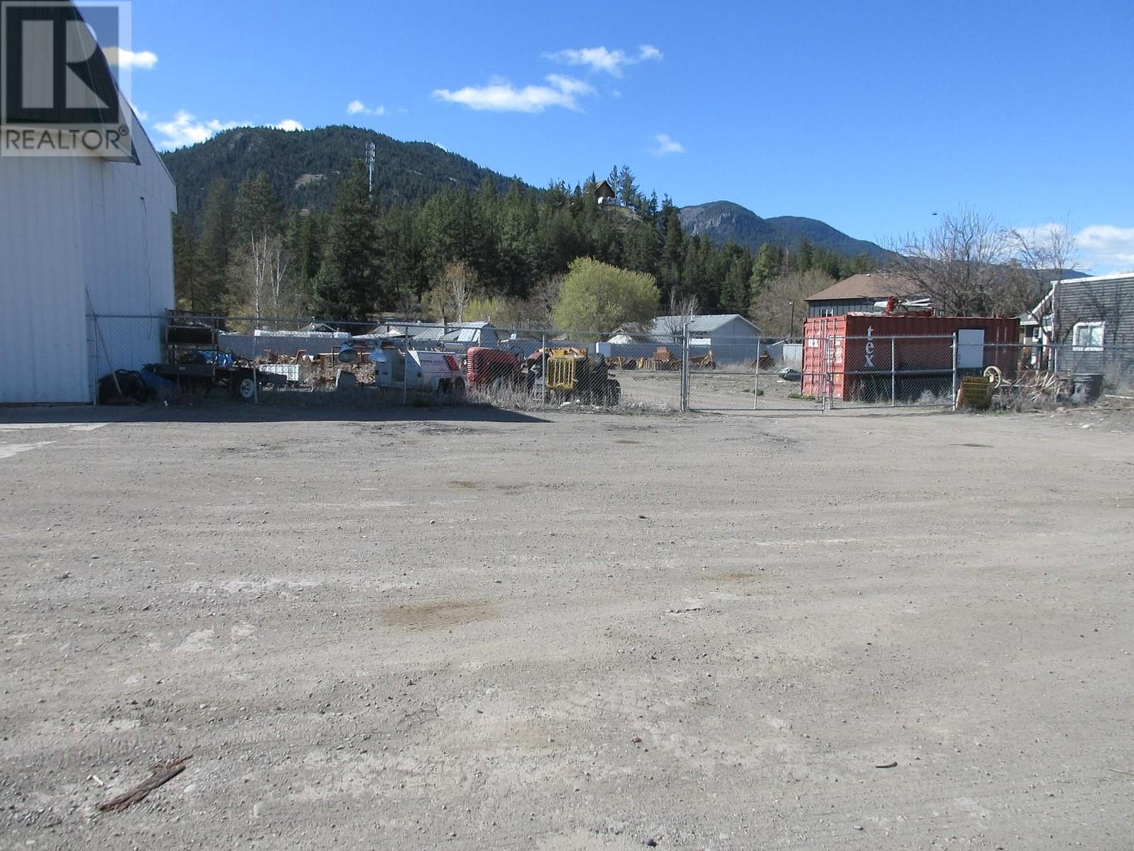 402 Merritt-Spences Bridge Highway, Merritt, British Columbia    - Photo 9 - 178011
