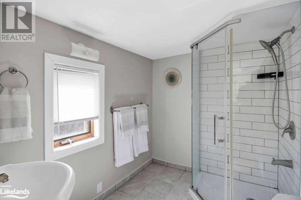 125 River Road E, Wasaga Beach, Ontario  L9Z 2L4 - Photo 7 - 40574861