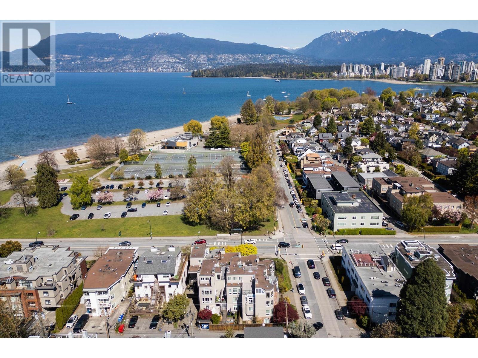 Listing Picture 23 of 36 : 207 2110 CORNWALL AVENUE, Vancouver / 溫哥華 - 魯藝地產 Yvonne Lu Group - MLS Medallion Club Member
