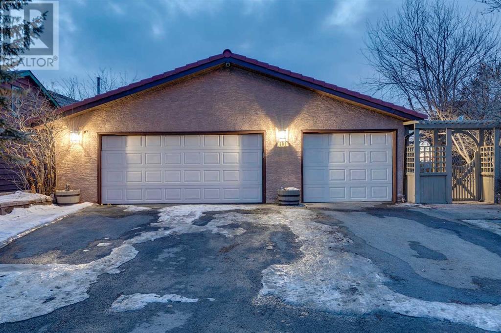 305 East Chestermere Drive, Chestermere, Alberta  T1X 1A2 - Photo 47 - A2125013
