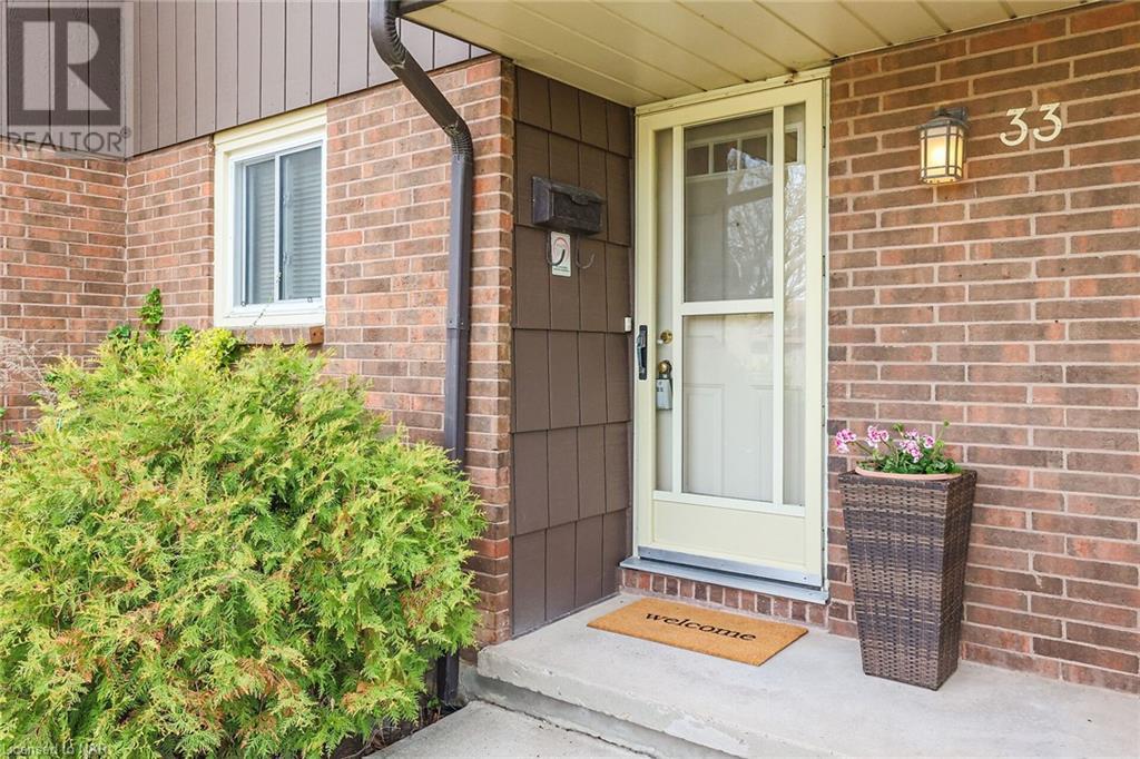64 Forster Street Unit# 33, St. Catharines, Ontario  L2N 6T5 - Photo 4 - 40569662