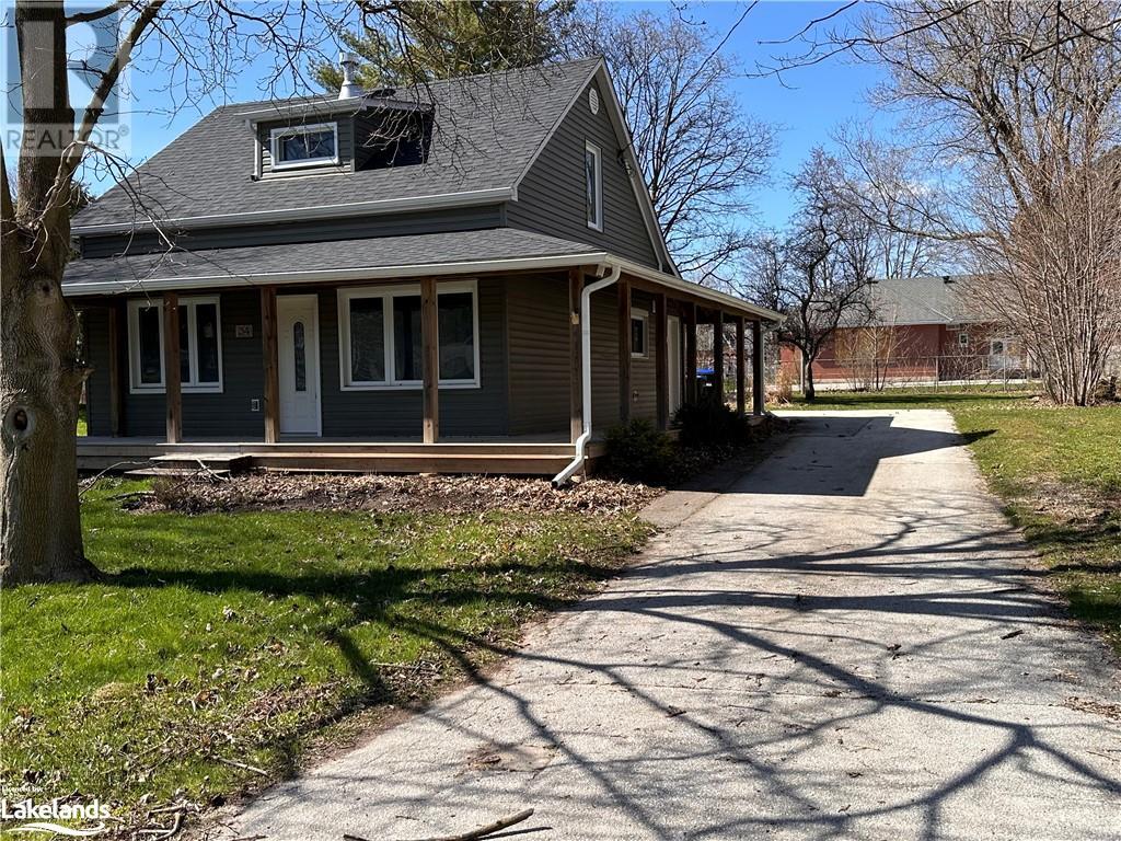 34 Elizabeth Street W, Creemore, Ontario L0M 1G0 (26793694)