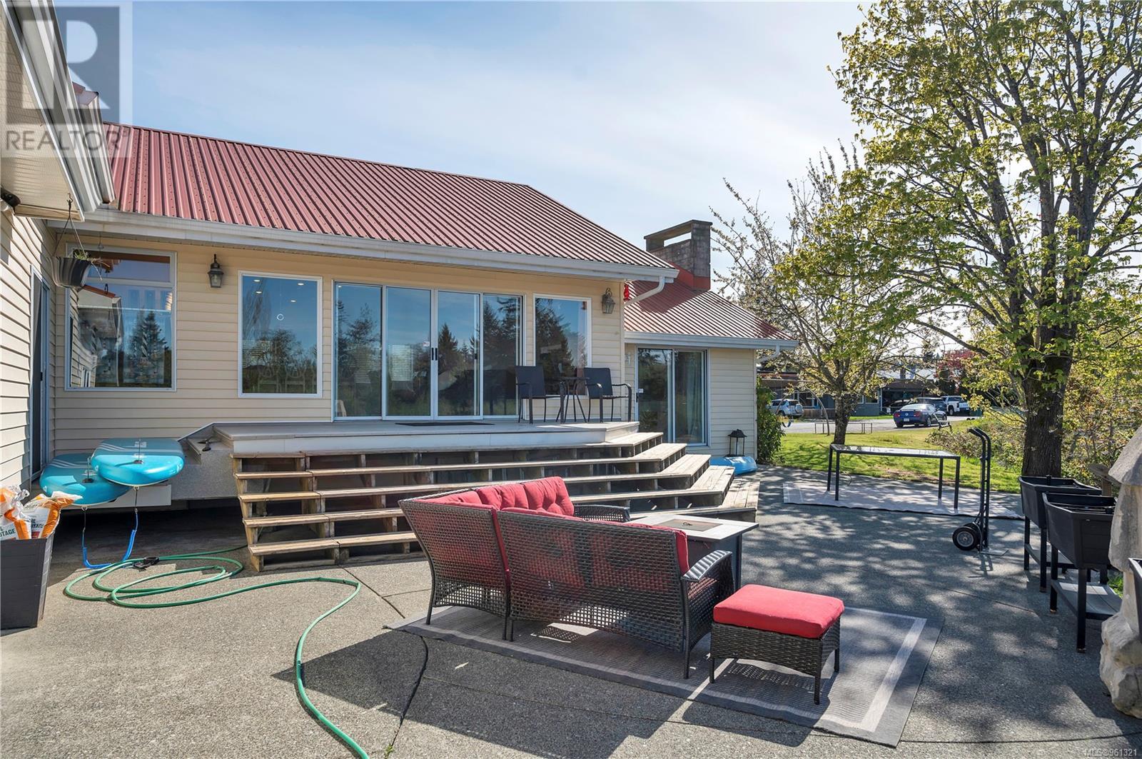 1590 20th Ave, Campbell River, British Columbia  V9W 4M9 - Photo 48 - 961321