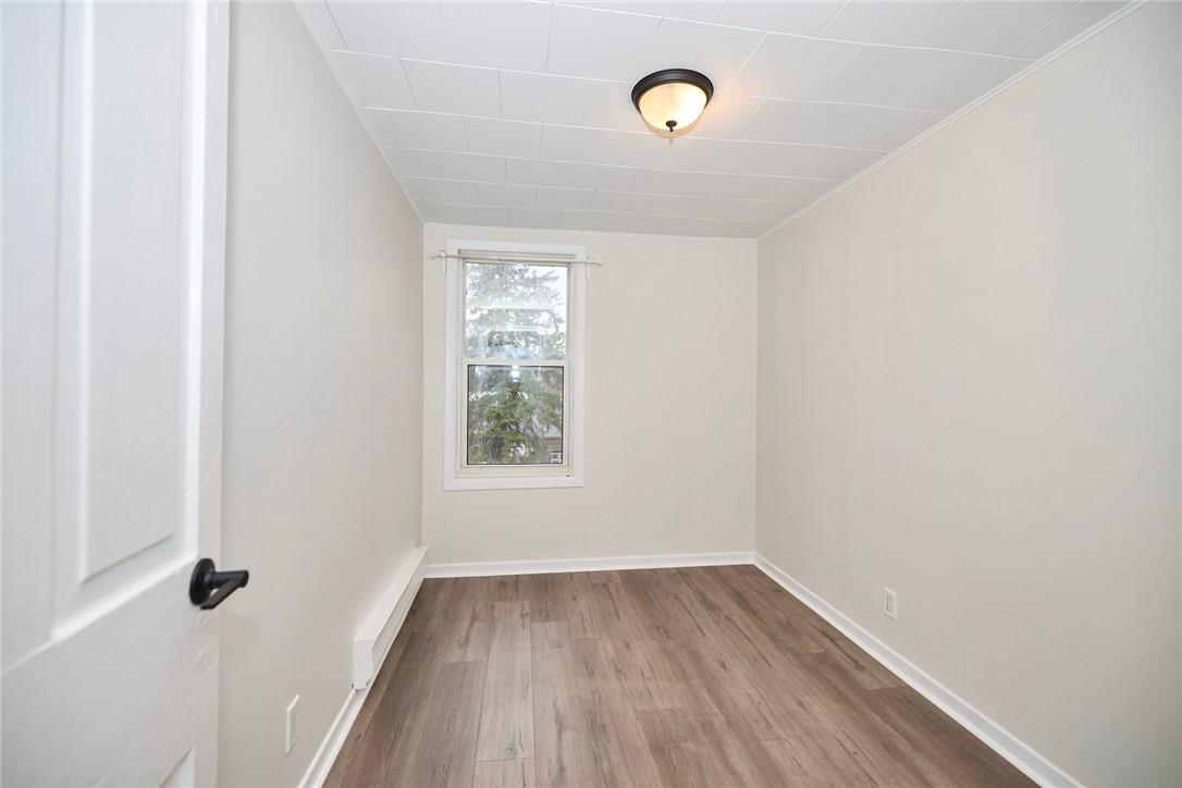 33 Lock Street, Unit #3, St. Catharines, Ontario  L2N 5B8 - Photo 5 - H4191744