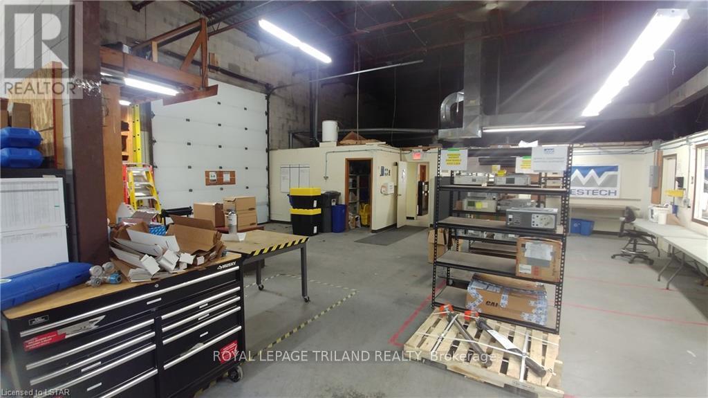 164 Newbold Crt, London, Ontario  N6E 1Z7 - Photo 11 - X8259408