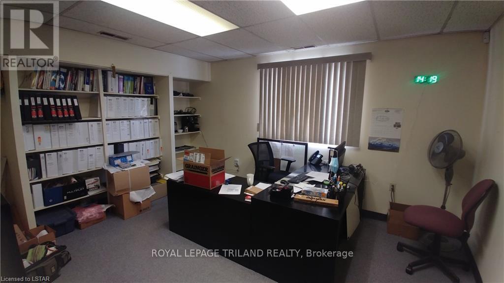 164 Newbold Crt, London, Ontario  N6E 1Z7 - Photo 5 - X8259408