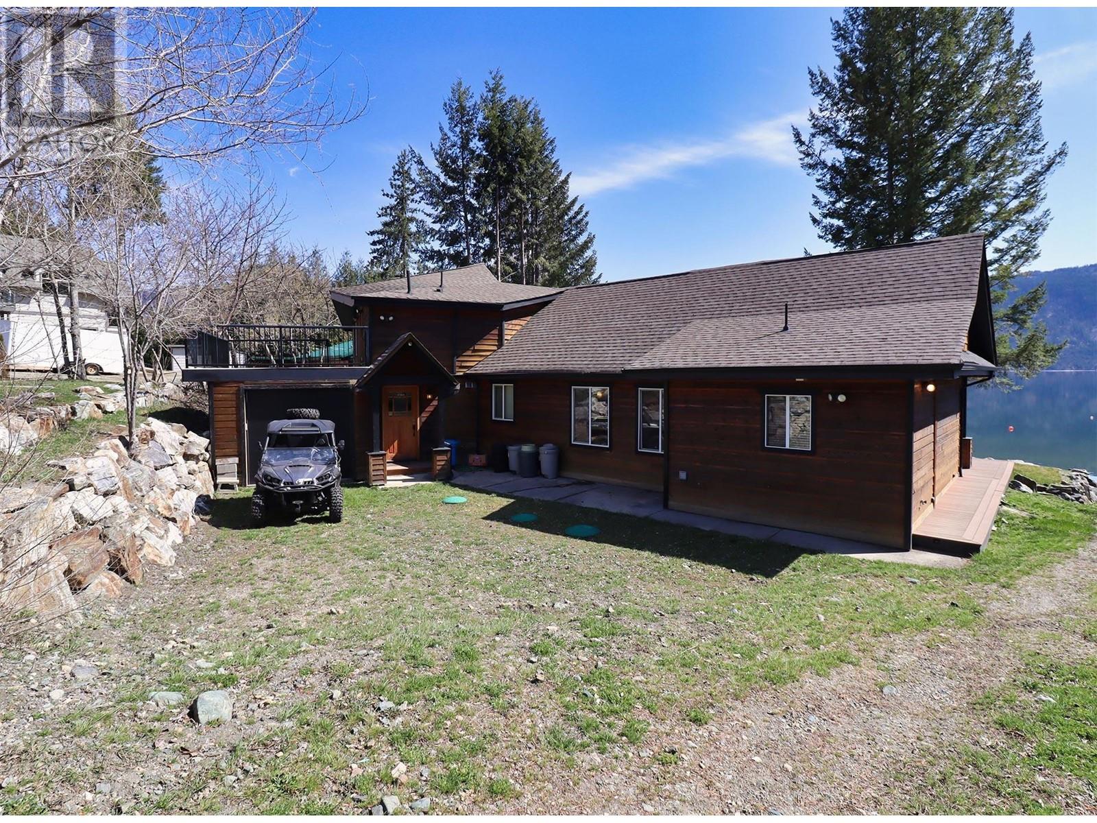 1149 Little Shuswap Lake Road, Chase, British Columbia  V0E 1M2 - Photo 10 - 178039