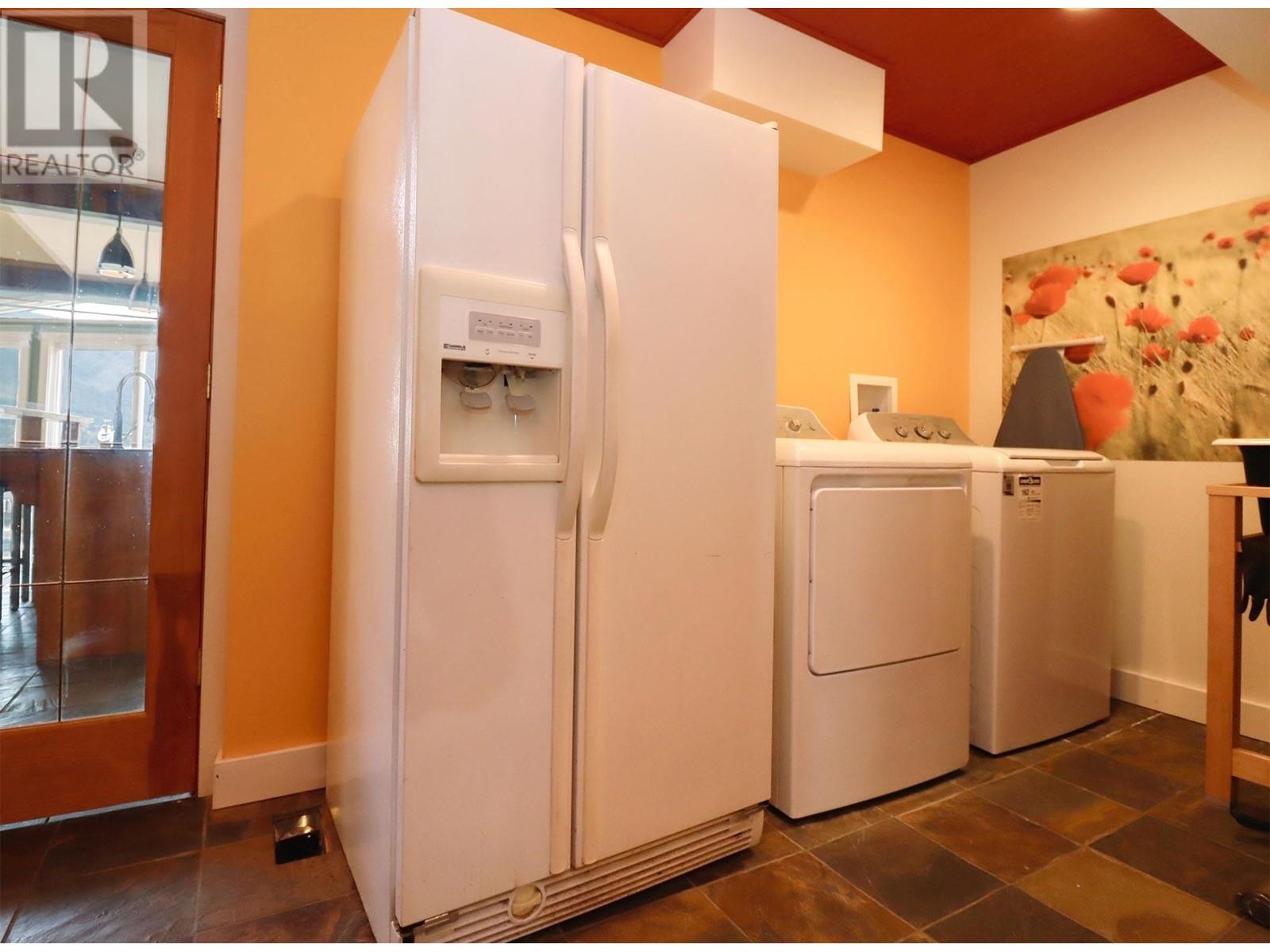 1149 Little Shuswap Lake Road, Chase, British Columbia  V0E 1M2 - Photo 18 - 178039