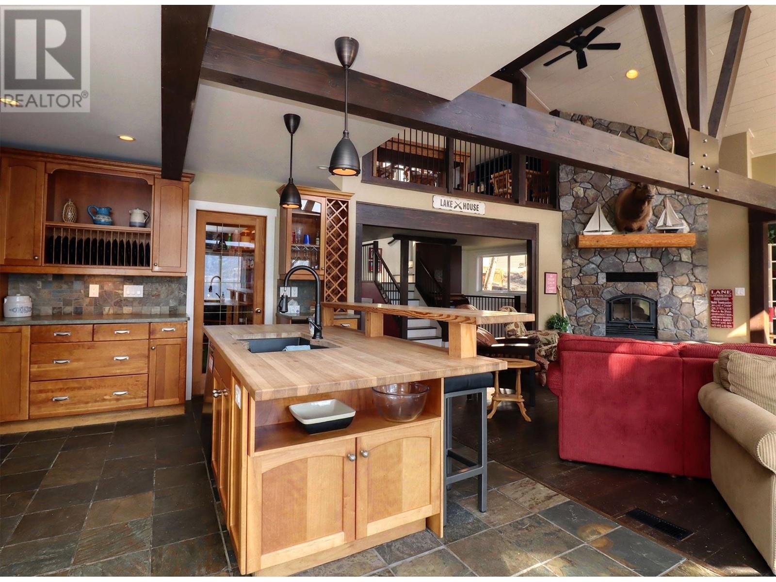 1149 Little Shuswap Lake Road, Chase, British Columbia  V0E 1M2 - Photo 24 - 178039