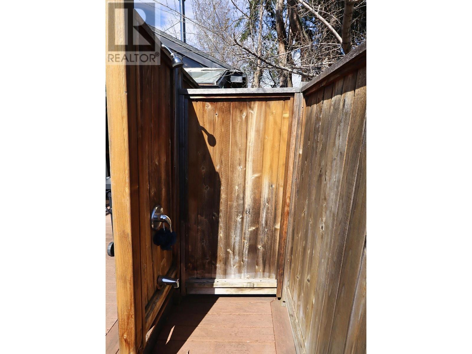 1149 Little Shuswap Lake Road, Chase, British Columbia  V0E 1M2 - Photo 40 - 178039