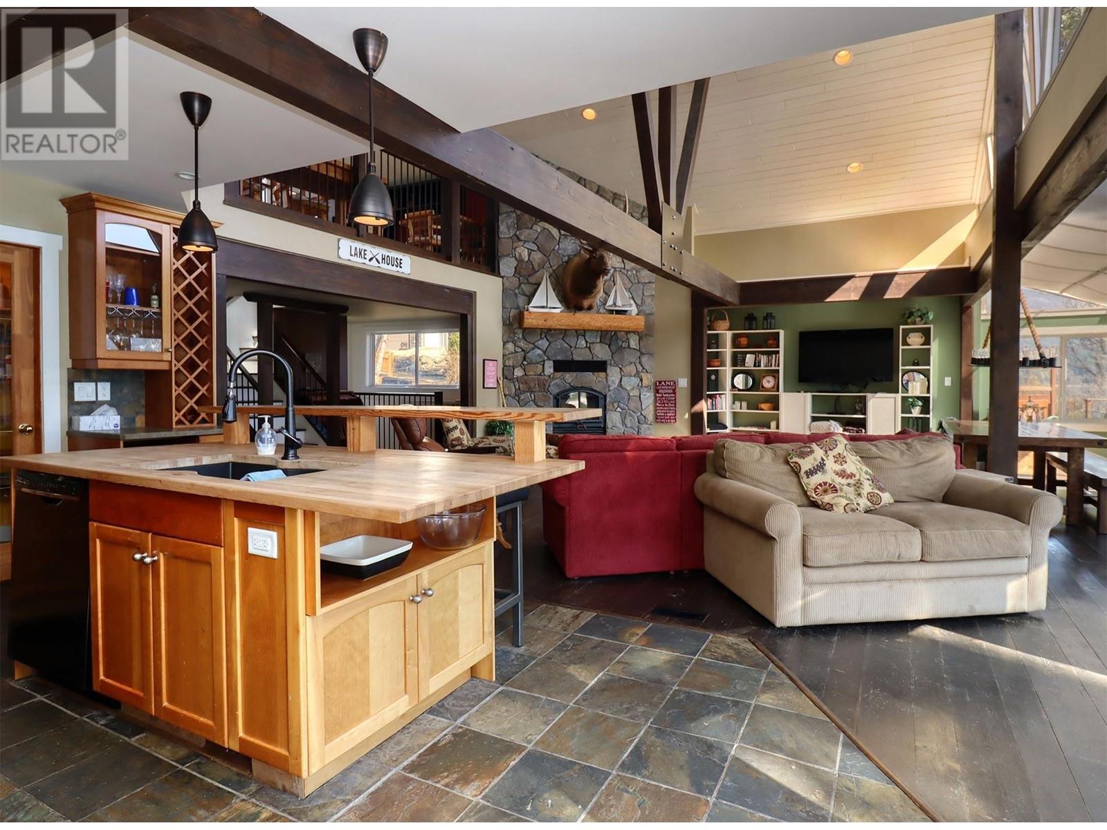 1149 Little Shuswap Lake Road, Chase, British Columbia  V0E 1M2 - Photo 46 - 178039