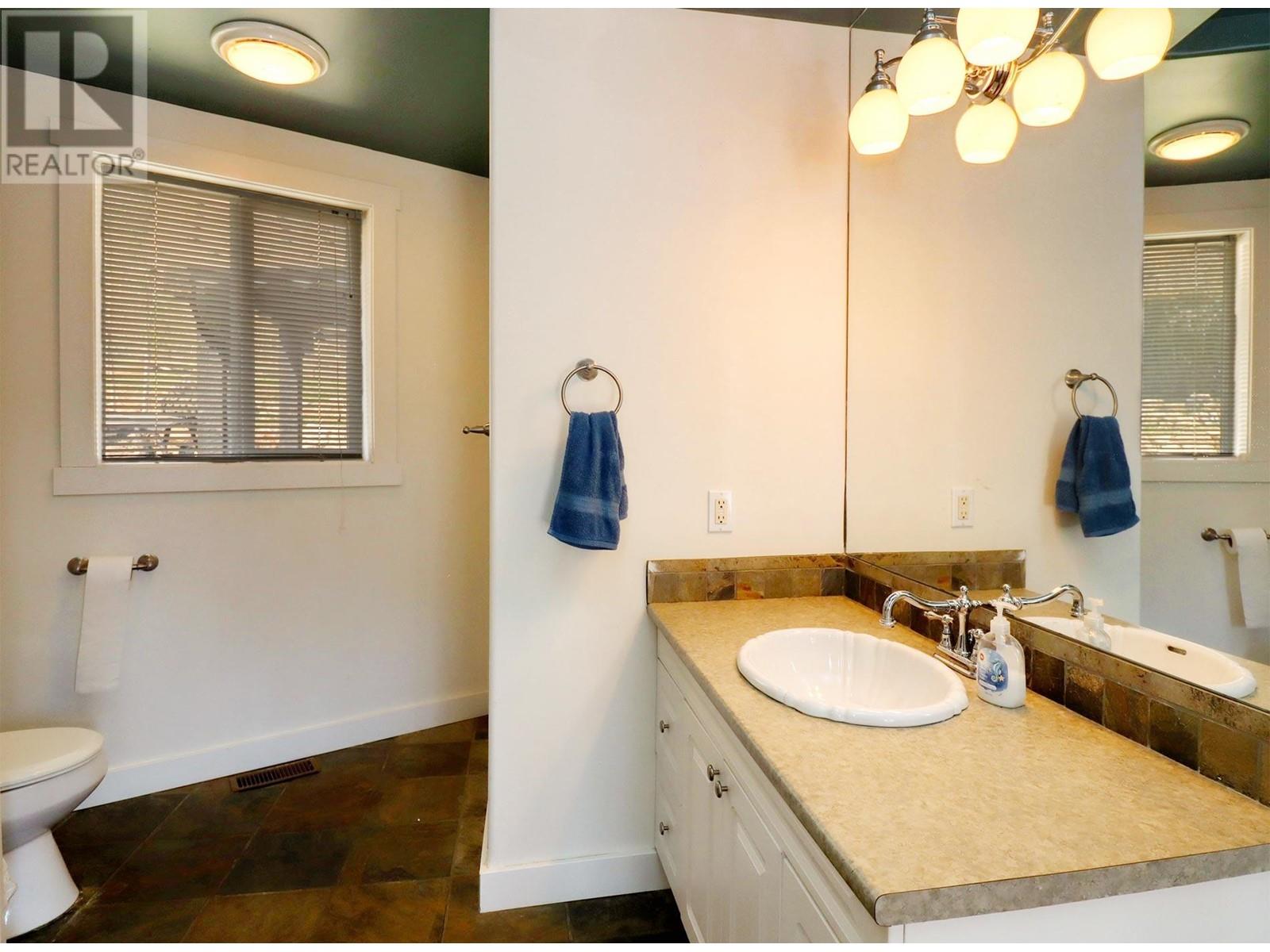 1149 Little Shuswap Lake Road, Chase, British Columbia  V0E 1M2 - Photo 47 - 178039