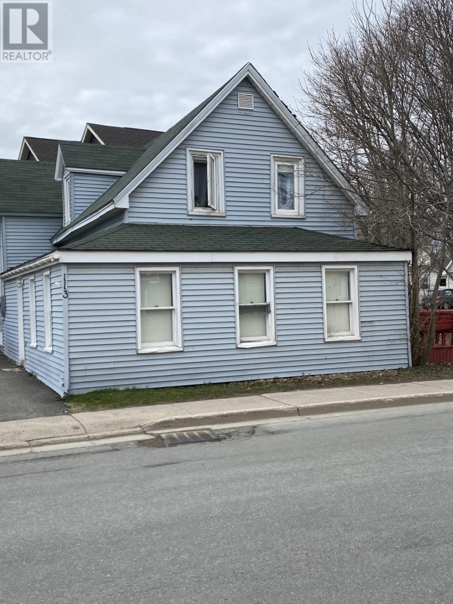 113 College Street, Antigonish, N.s., Antigonish, Nova Scotia  B2G 1X6 - Photo 1 - 202408183