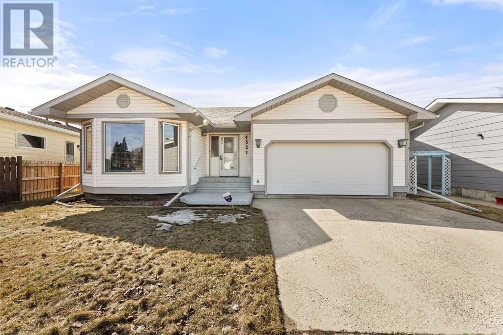 4521 Shannon Drive, Olds, Alberta  T4H 1C1 - Photo 1 - A2125837