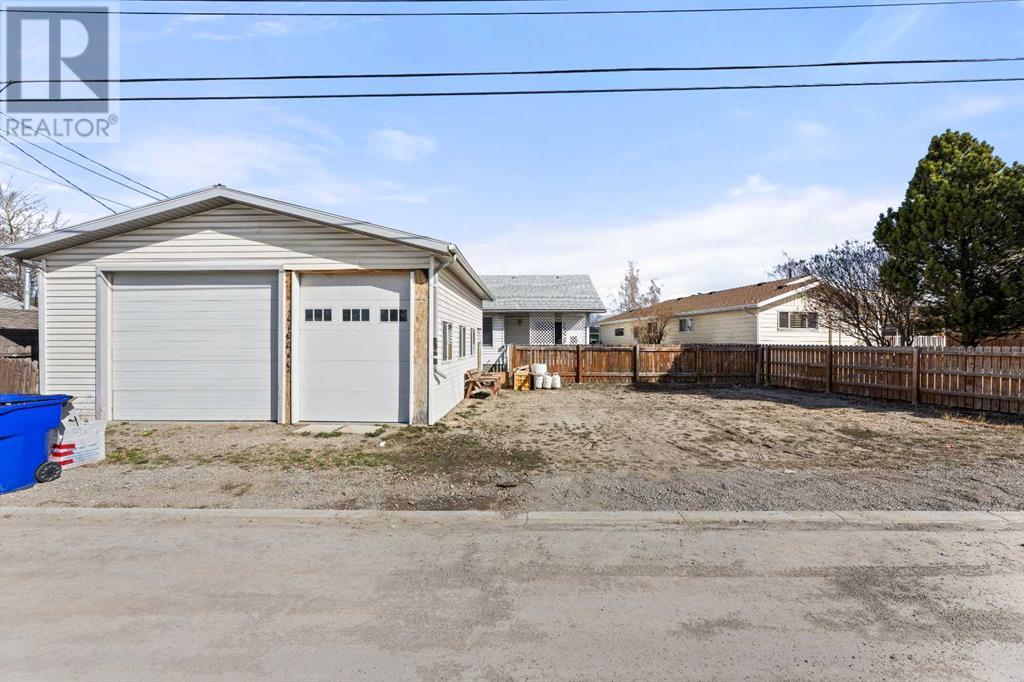 4521 Shannon Drive, Olds, Alberta  T4H 1C1 - Photo 30 - A2125837