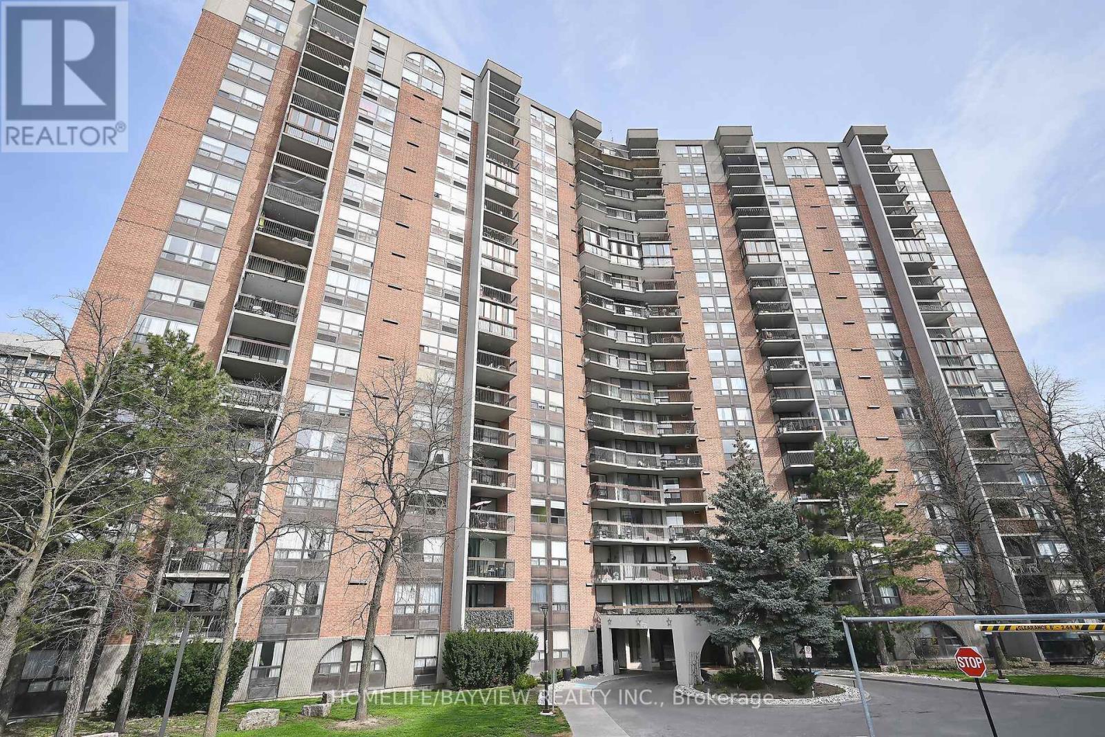 603 - 20 Mississauga Valley Road, Mississauga, Ontario  L5A 3S1 - Photo 1 - W8267516